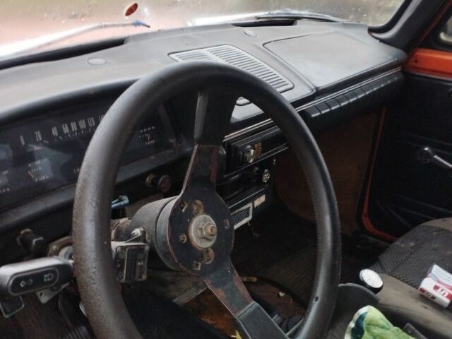 Оранжевый Москвич / АЗЛК 412, объемом двигателя 1.5 л и пробегом 147 тыс. км за 152 $, фото 2 на Automoto.ua