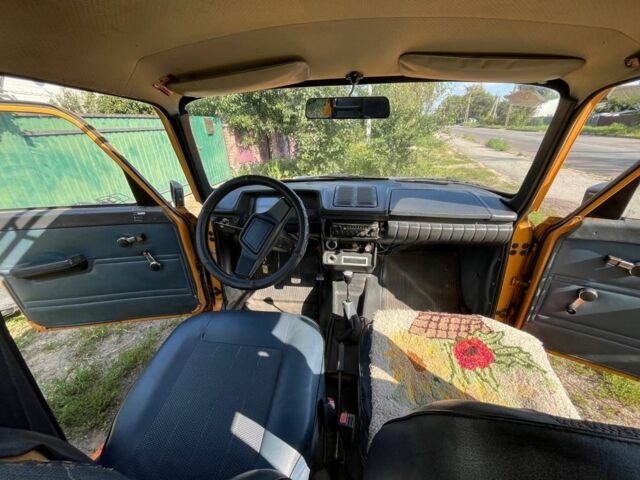 Оранжевый Москвич / АЗЛК 412, объемом двигателя 1.5 л и пробегом 3 тыс. км за 354 $, фото 3 на Automoto.ua