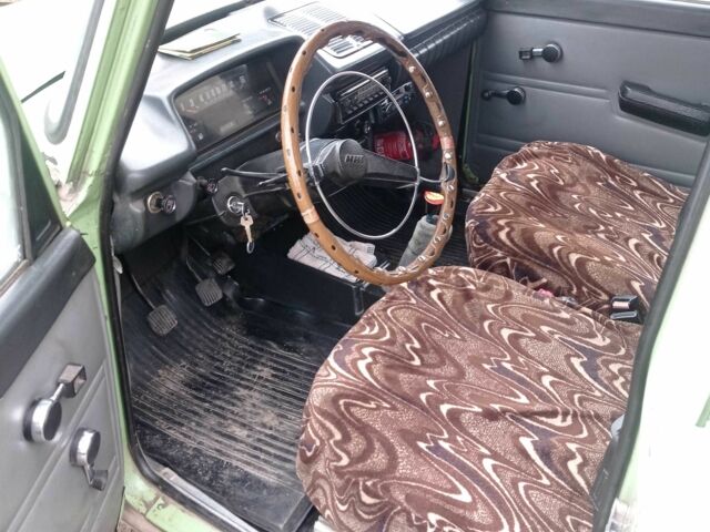 Оранжевый Москвич / АЗЛК 412, объемом двигателя 0 л и пробегом 133 тыс. км за 550 $, фото 5 на Automoto.ua