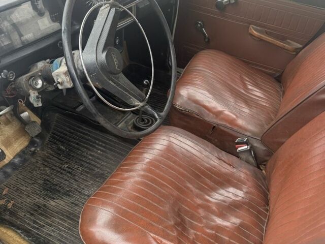 Белый Москвич / АЗЛК 427, объемом двигателя 1.5 л и пробегом 30 тыс. км за 2000 $, фото 5 на Automoto.ua