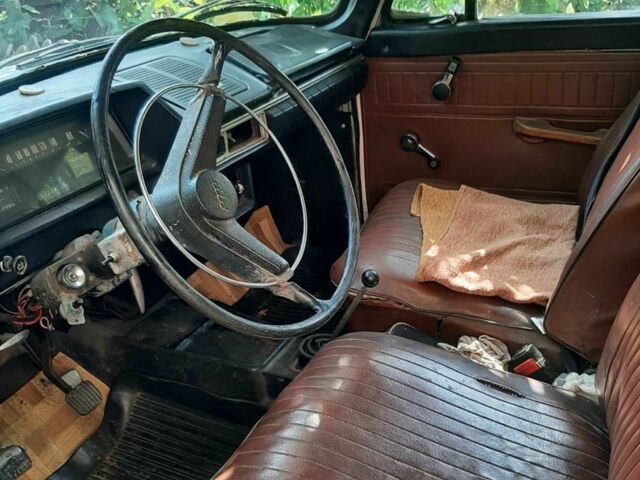 Белый Москвич / АЗЛК 427, объемом двигателя 0 л и пробегом 200 тыс. км за 250 $, фото 4 на Automoto.ua