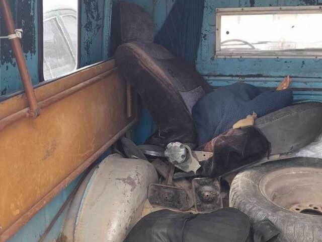 Синій Москвич / АЗЛК Інша, об'ємом двигуна 1.6 л та пробігом 200 тис. км за 700 $, фото 2 на Automoto.ua