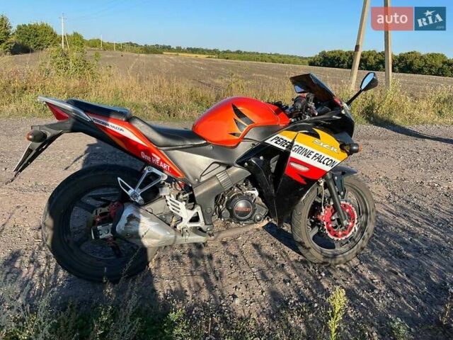 Оранжевый Мотo-Лидер ML 250 CBR, объемом двигателя 0.25 л и пробегом 7 тыс. км за 1000 $, фото 9 на Automoto.ua
