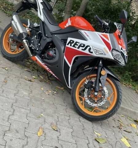 Оранжевый Мотo-Лидер ML 250 CBR, объемом двигателя 0 л и пробегом 4 тыс. км за 1700 $, фото 1 на Automoto.ua