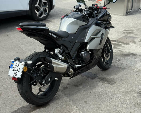 Черный Мотo-Лидер ML 300 CBR, объемом двигателя 0.3 л и пробегом 2 тыс. км за 2900 $, фото 6 на Automoto.ua