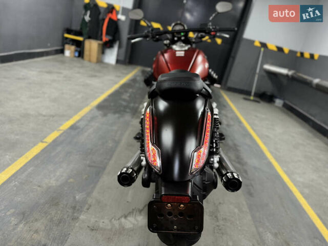 Червоний Мото Гуззі Каліфорнія, об'ємом двигуна 1.4 л та пробігом 36 тис. км за 15900 $, фото 12 на Automoto.ua