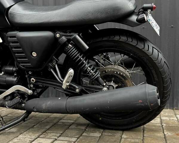 Черный Мото Гуззи B7 Стоне, объемом двигателя 0.75 л и пробегом 13 тыс. км за 5300 $, фото 5 на Automoto.ua