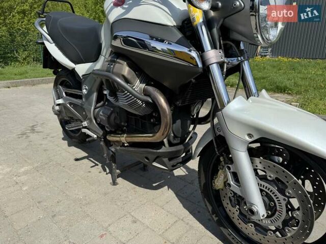 Белый Мото Гуззи Breva V 1100, объемом двигателя 0 л и пробегом 50 тыс. км за 5800 $, фото 6 на Automoto.ua