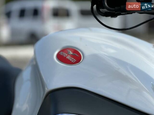 Мото Гуззі Breva V 1100, об'ємом двигуна 0 л та пробігом 53 тис. км за 5400 $, фото 10 на Automoto.ua