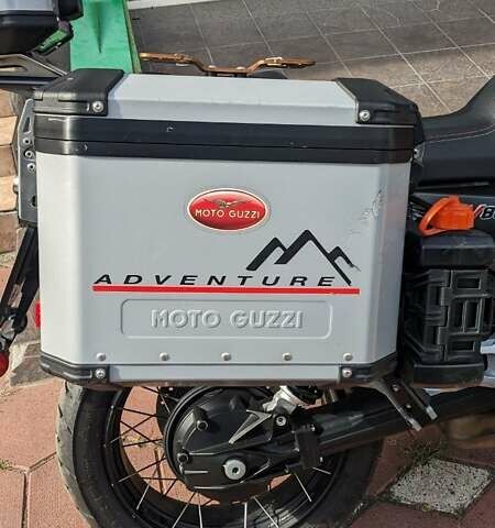 Мото Гуззі V85TT, об'ємом двигуна 0 л та пробігом 14 тис. км за 11998 $, фото 15 на Automoto.ua