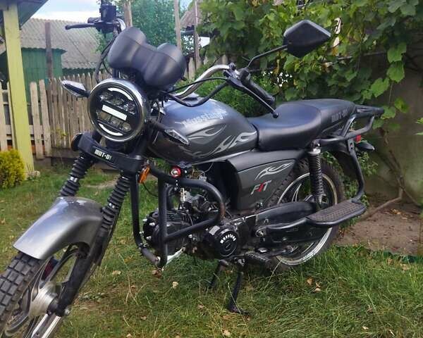 Мустанг Alfa Fit MT 125-8 2023 в Камень-Каширский на Automoto.ua Серый Мустанг Alfa Fit MT 125-8, объемом двигателя 0.12 л и пробегом 2 тыс. км за 430 $, фото 6 на Automoto.ua