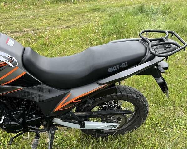 Мустанг Challenge GT 250, объемом двигателя 0.25 л и пробегом 3 тыс. км за 1550 $, фото 3 на Automoto.ua