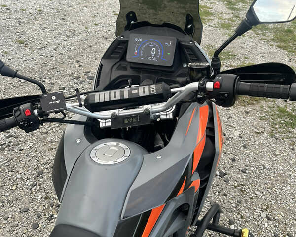Сірий Мустанг Challenge GT 250, об'ємом двигуна 0.25 л та пробігом 4 тис. км за 1550 $, фото 2 на Automoto.ua