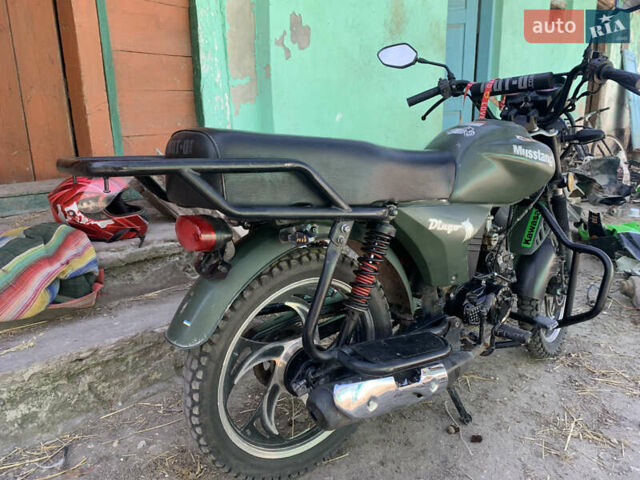 Зелений Мустанг Dingo, об'ємом двигуна 0.12 л та пробігом 8 тис. км за 480 $, фото 2 на Automoto.ua