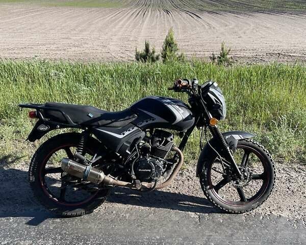 Черный Мустанг Fosti 150, объемом двигателя 0 л и пробегом 12 тыс. км за 677 $, фото 2 на Automoto.ua