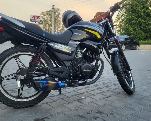 Черный Мустанг MT 150 Region, объемом двигателя 0 л и пробегом 9 тыс. км за 28500 $, фото 2 на Automoto.ua