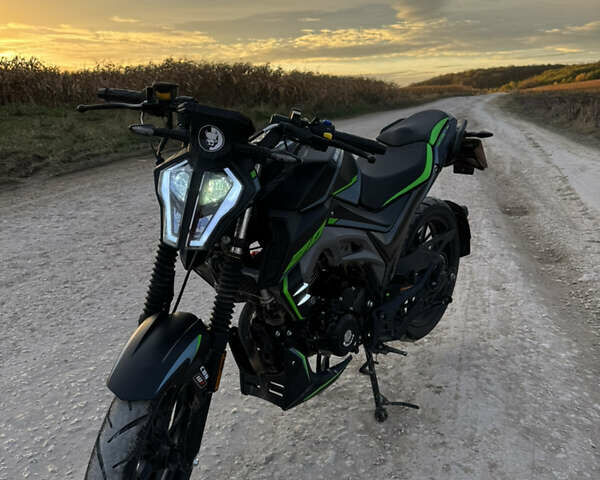 Черный Мустанг MT 200-10, объемом двигателя 0 л и пробегом 4 тыс. км за 1000 $, фото 1 на Automoto.ua