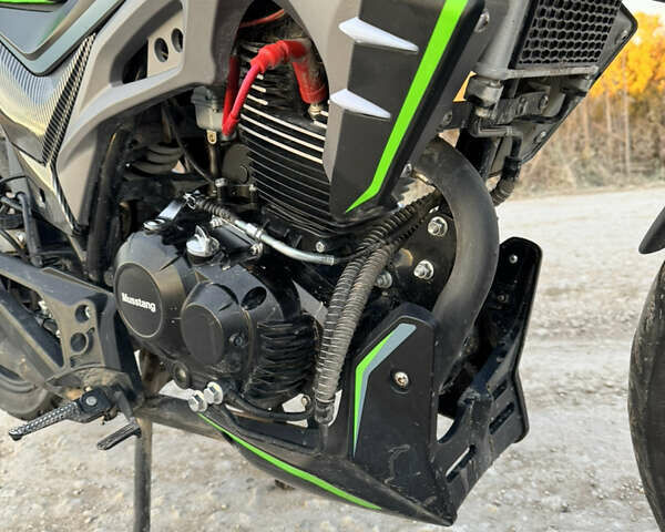 Черный Мустанг MT 200-10, объемом двигателя 0 л и пробегом 4 тыс. км за 1000 $, фото 8 на Automoto.ua