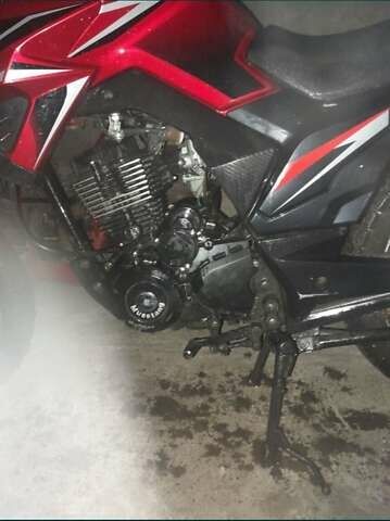 Красный Мустанг MT 200-8, объемом двигателя 0 л и пробегом 6 тыс. км за 950 $, фото 2 на Automoto.ua