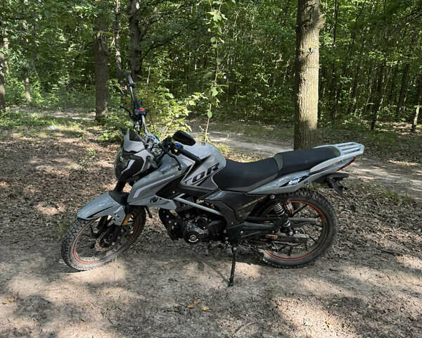 Сірий Мустанг Region, об'ємом двигуна 0.2 л та пробігом 700 тис. км за 850 $, фото 1 на Automoto.ua