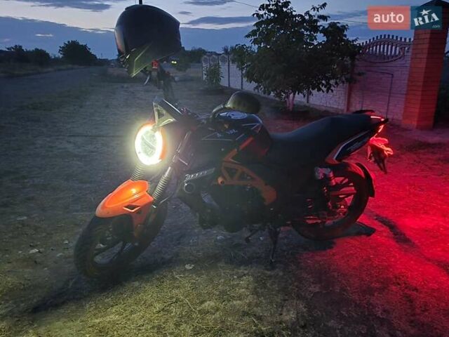 Черный Мустанг XTREET 250, объемом двигателя 0 л и пробегом 14 тыс. км за 1000 $, фото 1 на Automoto.ua