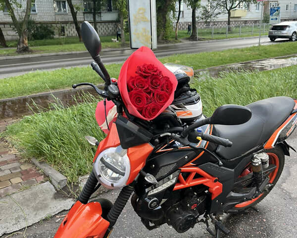 Черный Мустанг XTREET 250, объемом двигателя 0.22 л и пробегом 21 тыс. км за 950 $, фото 3 на Automoto.ua