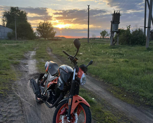 Черный Мустанг XTREET 250, объемом двигателя 0.22 л и пробегом 21 тыс. км за 950 $, фото 2 на Automoto.ua