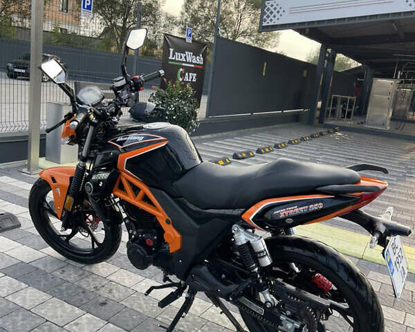 Черный Мустанг XTREET 250, объемом двигателя 0.22 л и пробегом 15 тыс. км за 1050 $, фото 4 на Automoto.ua