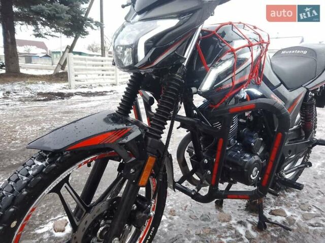 Черный Mustang BL, объемом двигателя 0 л и пробегом 7 тыс. км за 892 $, фото 4 на Automoto.ua