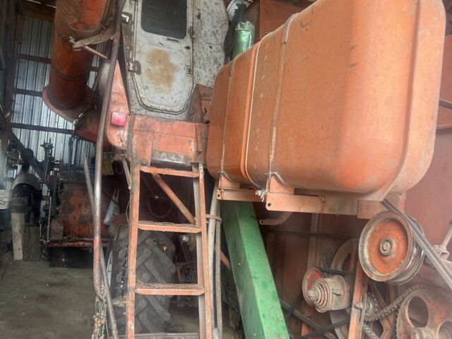 НИВА Другая 1989 в Хмельницком на Automoto.ua НИВА Другая, объемом двигателя 0 л и пробегом 0 тыс. км за 4000 $, фото 6 на Automoto.ua