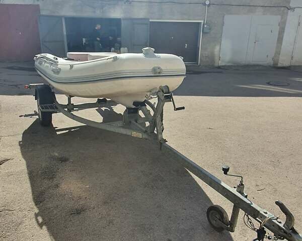 Белый Навигатор RIB, объемом двигателя 0 л и пробегом 0 тыс. км за 4200 $, фото 5 на Automoto.ua