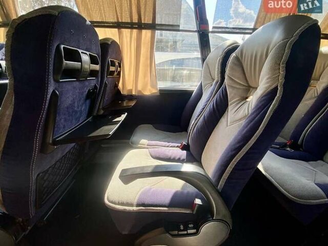 Неоплан 116, об'ємом двигуна 0 л та пробігом 850 тис. км за 26500 $, фото 4 на Automoto.ua