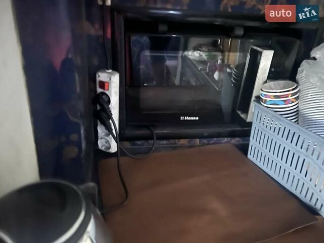 Желтый Неоплан 116, объемом двигателя 12 л и пробегом 120 тыс. км за 46000 $, фото 18 на Automoto.ua