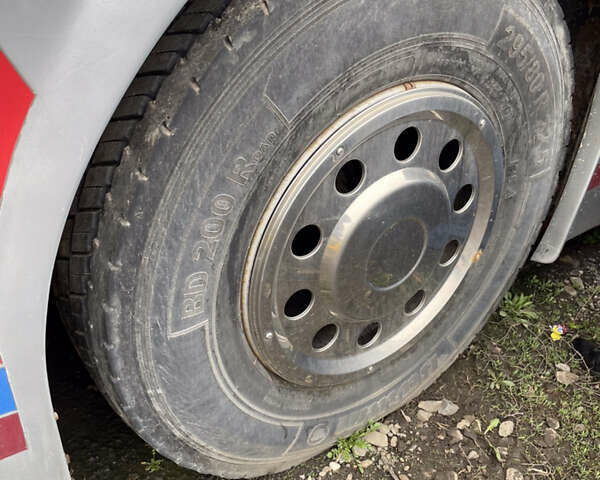 Неоплан 116 1994 в Коломые на Automoto.ua Серый Неоплан 116, объемом двигателя 11 л и пробегом 450 тыс. км за 8000 $, фото 5 на Automoto.ua