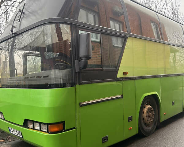 Зеленый Неоплан 116, объемом двигателя 14.62 л и пробегом 500 тыс. км за 17500 $, фото 5 на Automoto.ua