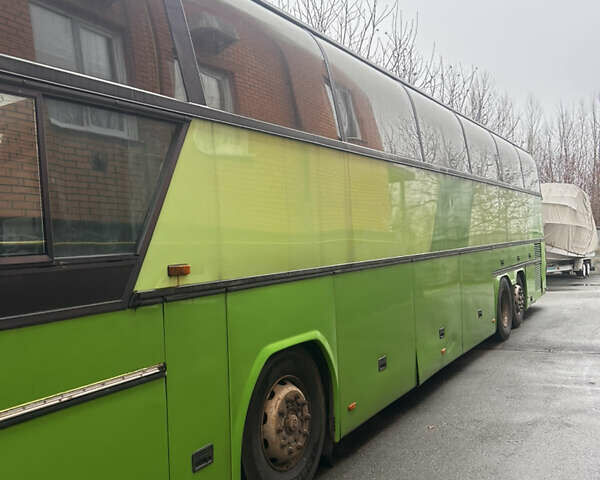 Зеленый Неоплан 116, объемом двигателя 14.62 л и пробегом 500 тыс. км за 17500 $, фото 1 на Automoto.ua