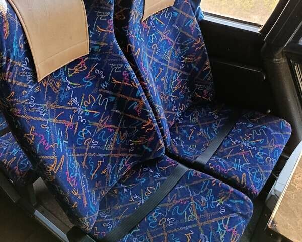 Оранжевый Неоплан 116, объемом двигателя 12 л и пробегом 400 тыс. км за 20000 $, фото 13 на Automoto.ua