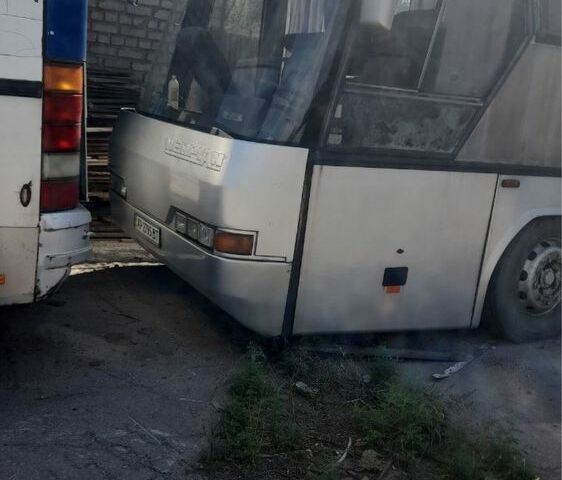 Неоплан 3302, объемом двигателя 2.3 л и пробегом 0 тыс. км за 5900 $, фото 11 на Automoto.ua