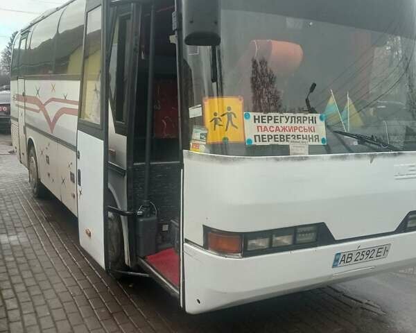 Белый Неоплан Н 208, объемом двигателя 6 л и пробегом 1000 тыс. км за 9500 $, фото 11 на Automoto.ua