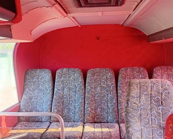Белый Неоплан Н 208, объемом двигателя 5.95 л и пробегом 720 тыс. км за 14000 $, фото 8 на Automoto.ua