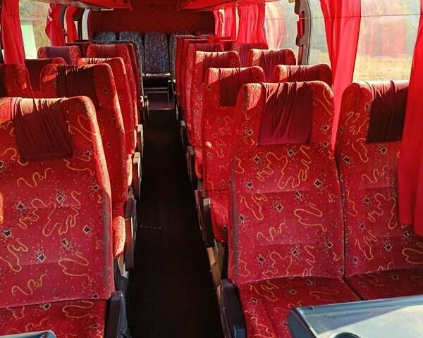 Белый Неоплан Н 208, объемом двигателя 5.95 л и пробегом 720 тыс. км за 14000 $, фото 7 на Automoto.ua
