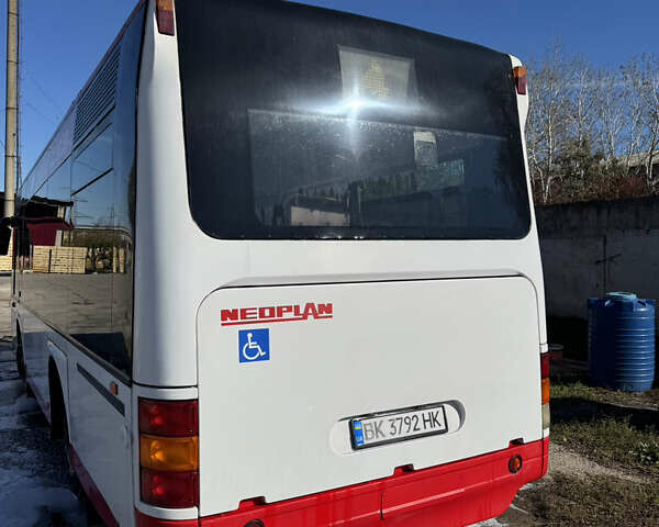 Неоплан Н 4407 2001 в Одессе на Automoto.ua Белый Неоплан Н 4407, объемом двигателя 6.87 л и пробегом 1 тыс. км за 18000 $, фото 3 на Automoto.ua