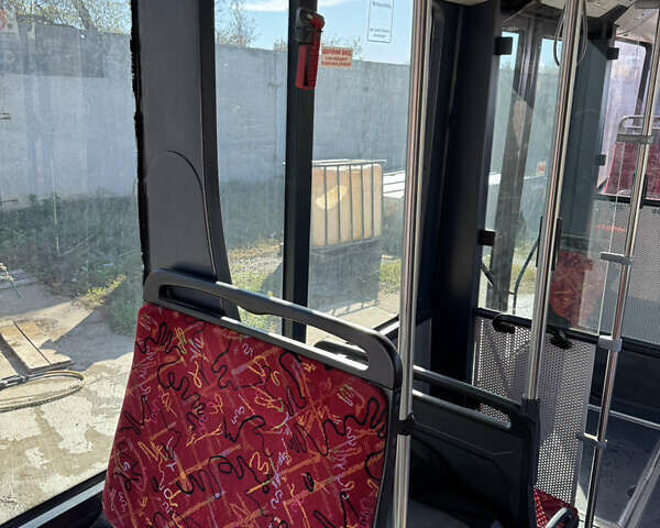 Неоплан Н 4407 2001 в Одессе на Automoto.ua Белый Неоплан Н 4407, объемом двигателя 6.87 л и пробегом 1 тыс. км за 18000 $, фото 15 на Automoto.ua