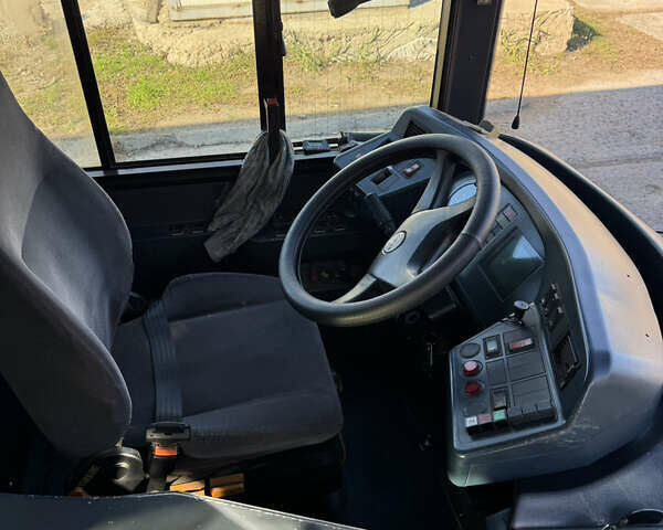 Неоплан Н 4407 2001 в Одессе на Automoto.ua Белый Неоплан Н 4407, объемом двигателя 6.87 л и пробегом 1 тыс. км за 18000 $, фото 10 на Automoto.ua