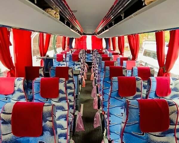 Белый Неоплан Н 516, объемом двигателя 11.97 л и пробегом 580 тыс. км за 33000 $, фото 2 на Automoto.ua