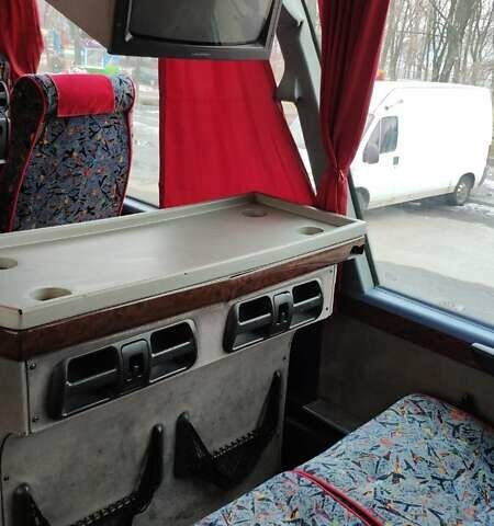 Серый Неоплан Н 516, объемом двигателя 14.62 л и пробегом 120 тыс. км за 18000 $, фото 11 на Automoto.ua