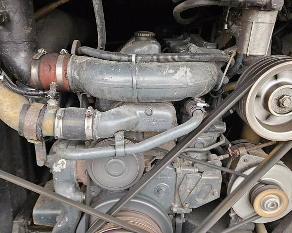 Білий Неоплан N 116, об'ємом двигуна 11.97 л та пробігом 595 тис. км за 11500 $, фото 10 на Automoto.ua