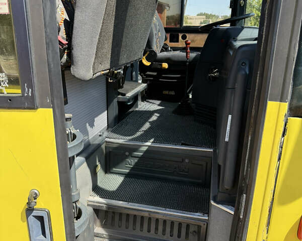 Желтый Неоплан N 116, объемом двигателя 14.62 л и пробегом 850 тыс. км за 15000 $, фото 4 на Automoto.ua