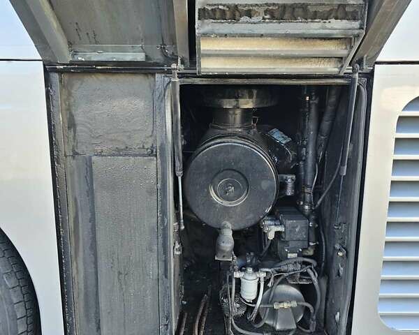 Серый Неоплан N 116, объемом двигателя 12.8 л и пробегом 2 тыс. км за 34962 $, фото 11 на Automoto.ua