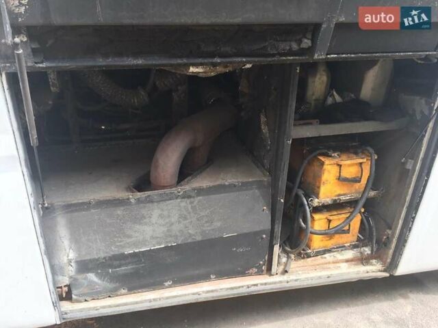 Белый Неоплан N 316 SHD, объемом двигателя 12 л и пробегом 900 тыс. км за 14400 $, фото 14 на Automoto.ua